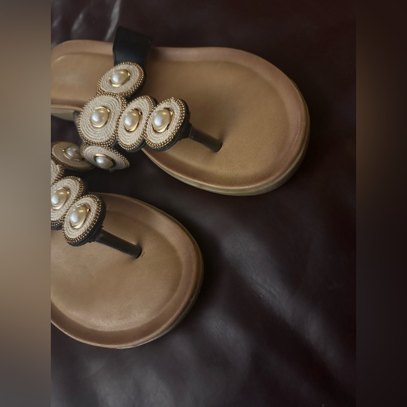 5 for $25- Like New Patrizia by Spring Step size 40 - Picture 12 of 16